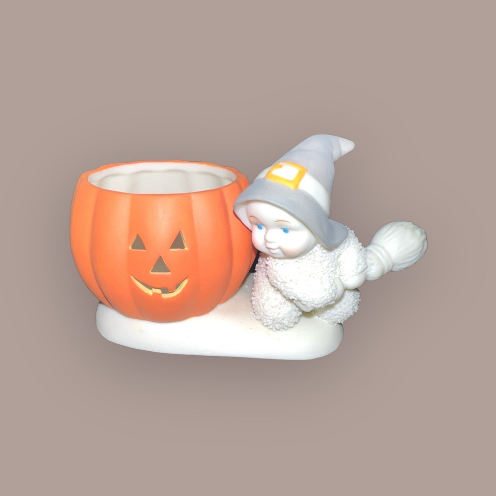 Snowbabies Halloween Charm: Pumpkin Figurine Candle Holder
